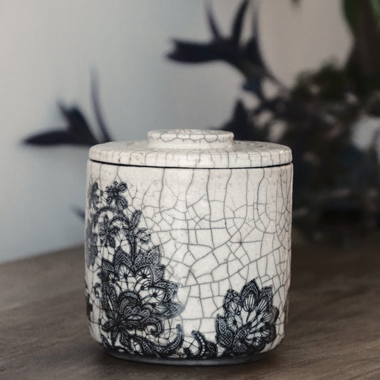 Lacy Jar
